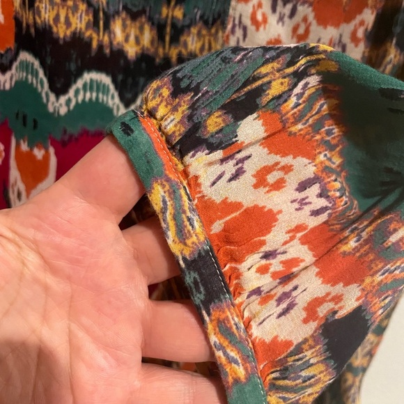 Women’s Lucky Brand multi-colored Aztec print button down.  Size M - Picture 3 of 5